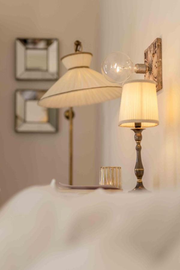Casavostra - Ambience Suites Ostra Vetere Экстерьер фото