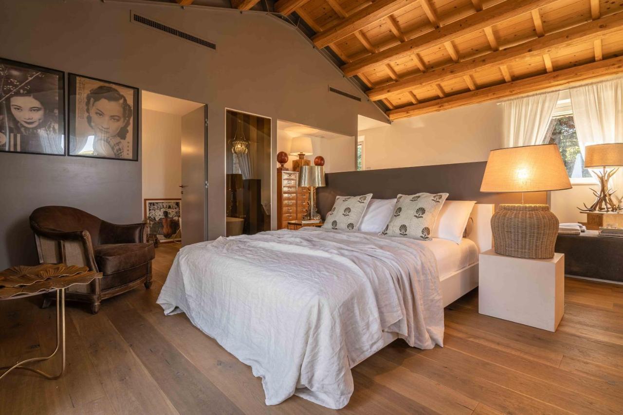 Casavostra - Ambience Suites Ostra Vetere Экстерьер фото