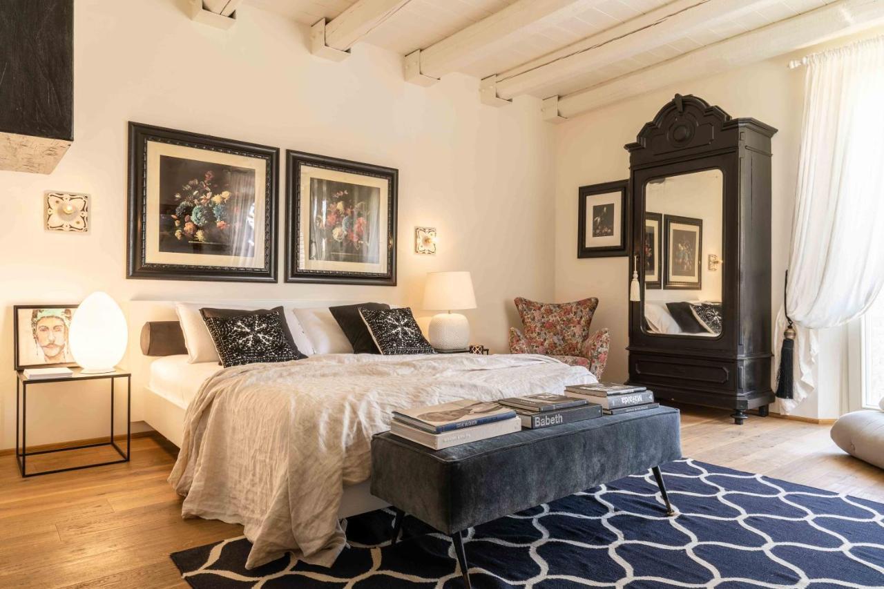 Casavostra - Ambience Suites Ostra Vetere Экстерьер фото